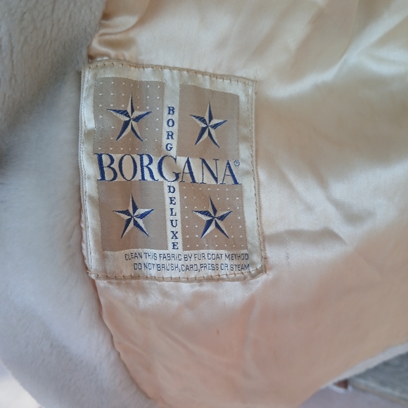 BORGANA Deluxe Elegant Cream Faux Fur Coat 50s 60s Union Tags - Picture 3 of 11